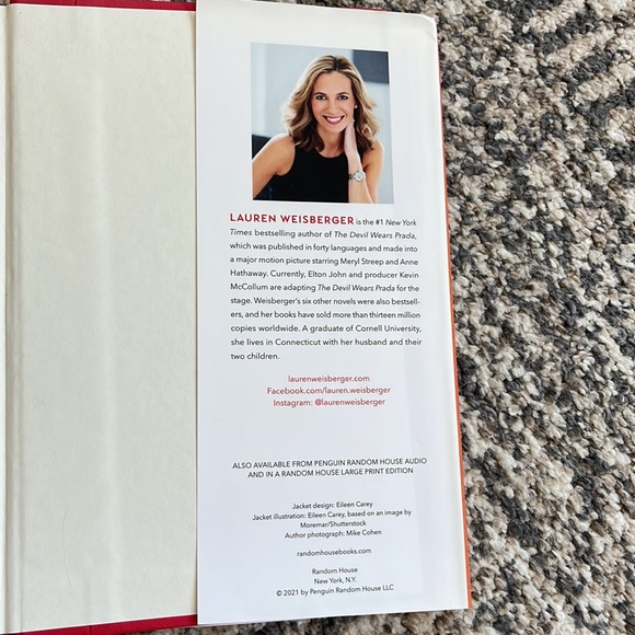 Popular Domestic Thriller/Fiction “BookTok” Hardcover Book Bundle - Picture 4 of 9